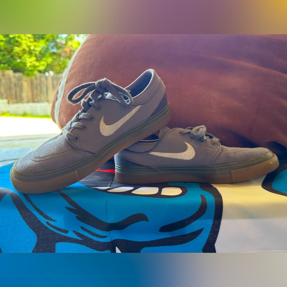 Nike SB Stefan Janoski Youth Shoes Gunsmoke / White - Thunder Grey size 1